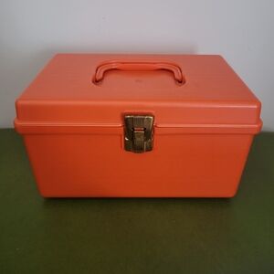 Vintage Orange Wil-hold Wilson MFG Corp. Storage Sewing Kit Box W Tray & Extras